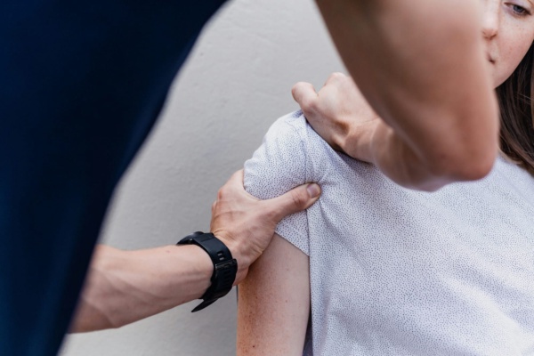 Physiotherapie: Wann sie hilft und was sie macht